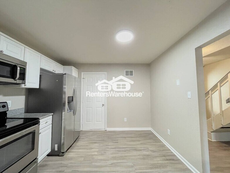 Building Photo - 4851 Tunlaw Ct