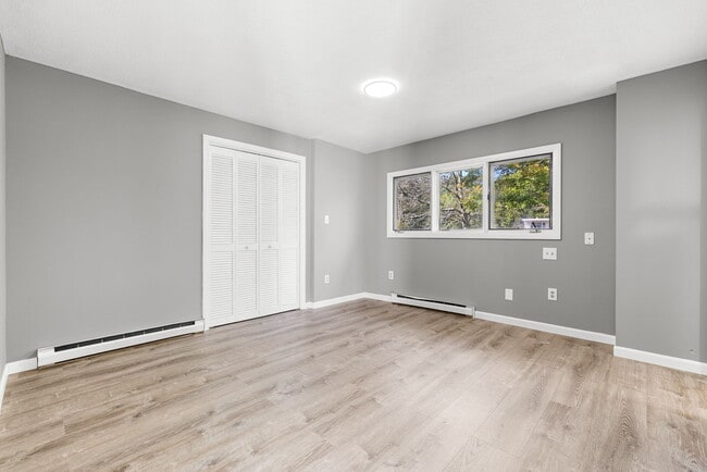 Building Photo - 8 Burma Rd