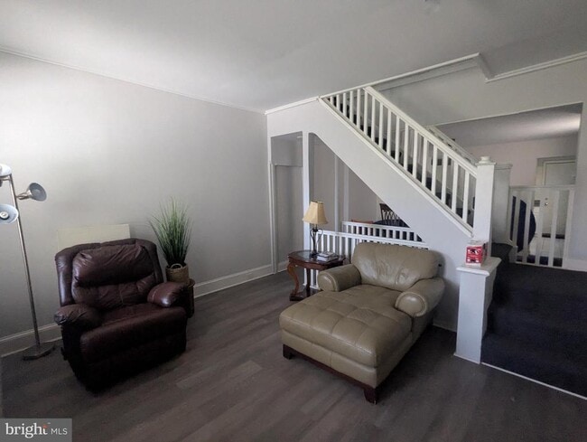 Building Photo - 657 N 37th St