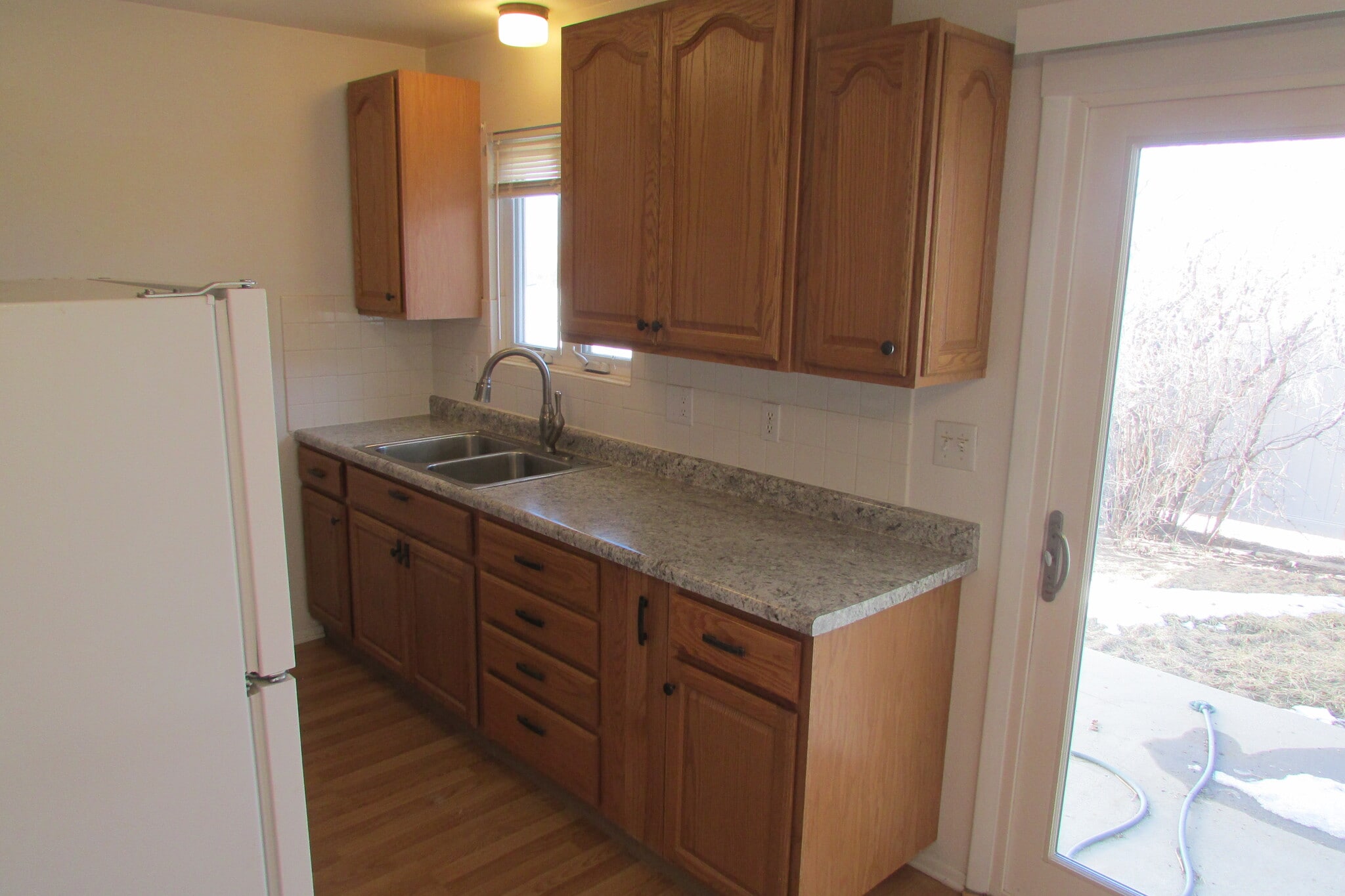 Updated kitchen - 2151 Frances St