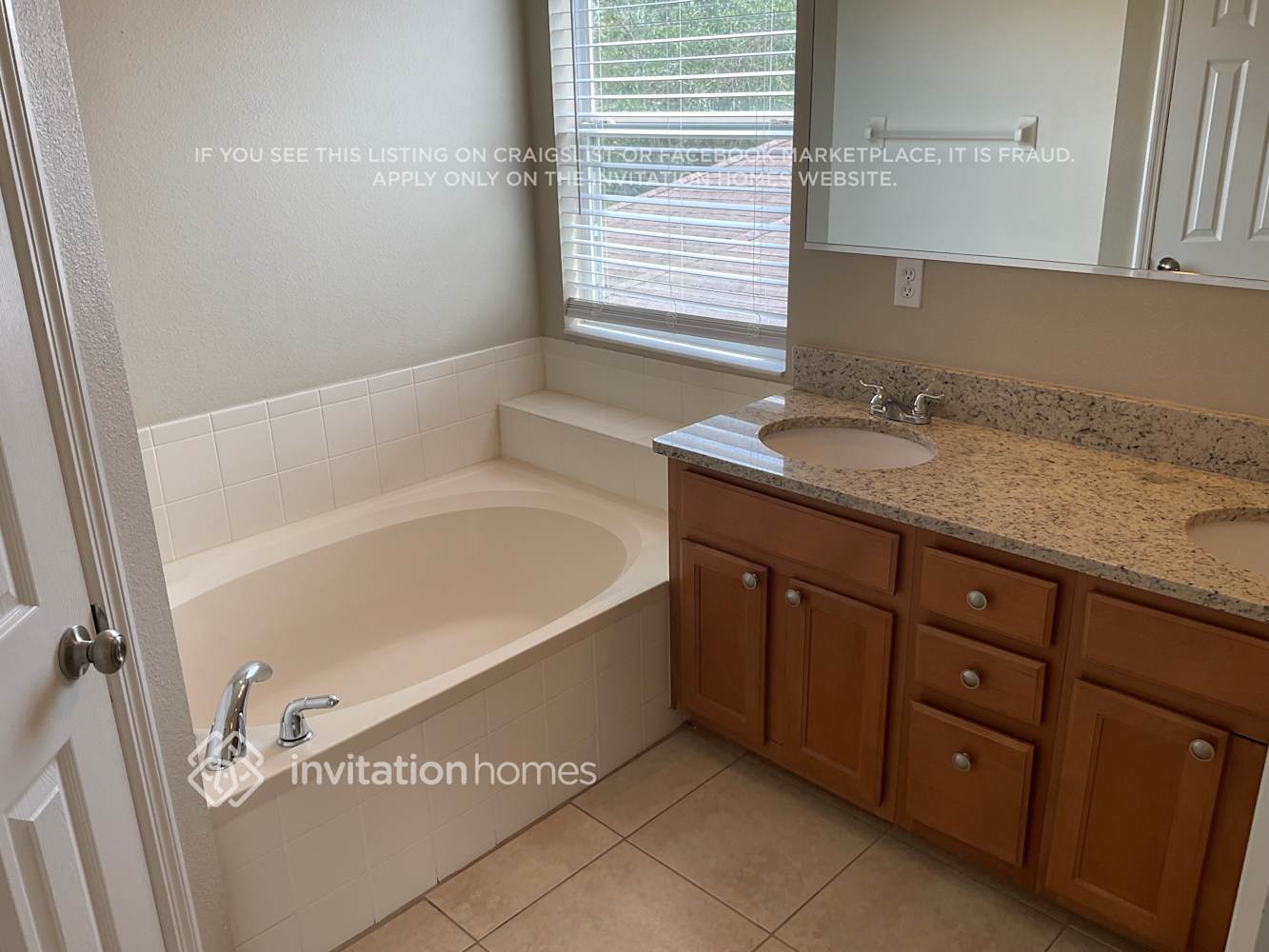 Building Photo - 6226 Blue Runner Ct
