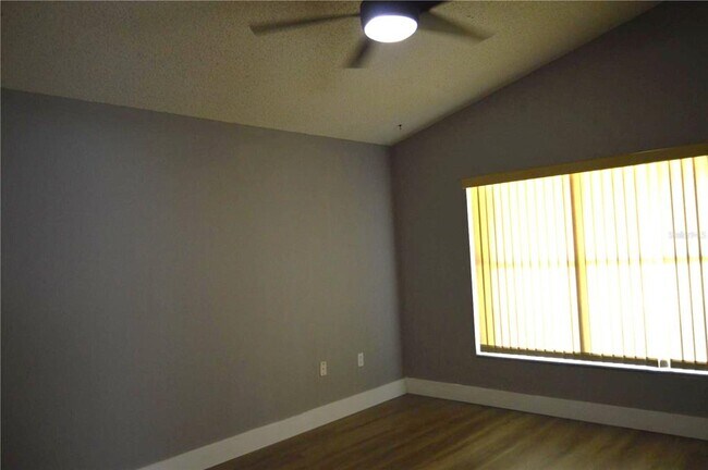 Building Photo - 424 Delicata Dr