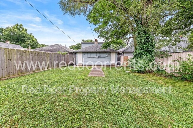 Building Photo - 972 Edgemont Ave