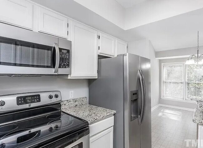Building Photo - 109 Killam Ct