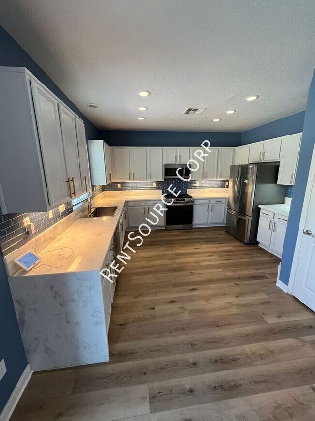 Building Photo - 37515 Limelight Way