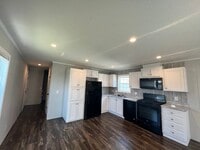 Building Photo - 3512 Queens Point Terrace