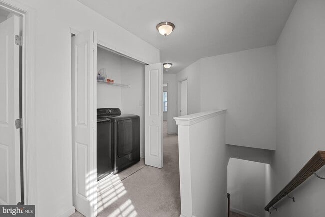 Building Photo - 1310 Carrick Ct