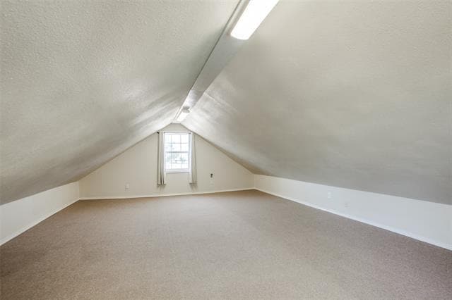 Building Photo - 2700 Quail Ridge Dr