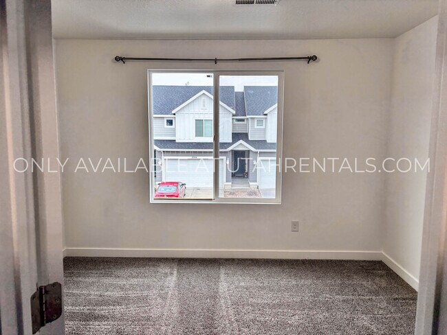 Building Photo - 3741 W 860 N