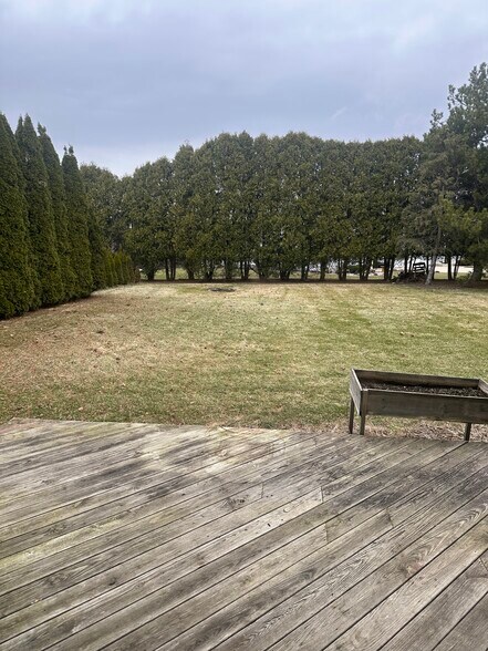 Building Photo - S86W18930 Woods Rd