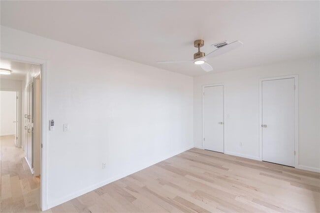 Building Photo - 5124 NW 19th Terrace