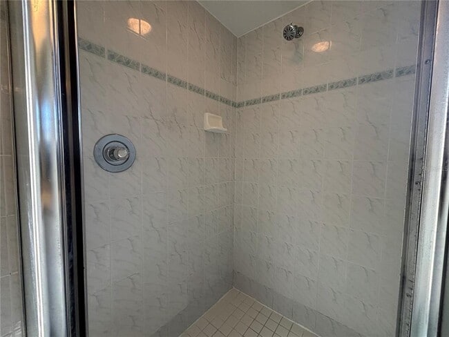 Building Photo - 3921 Talah Dr