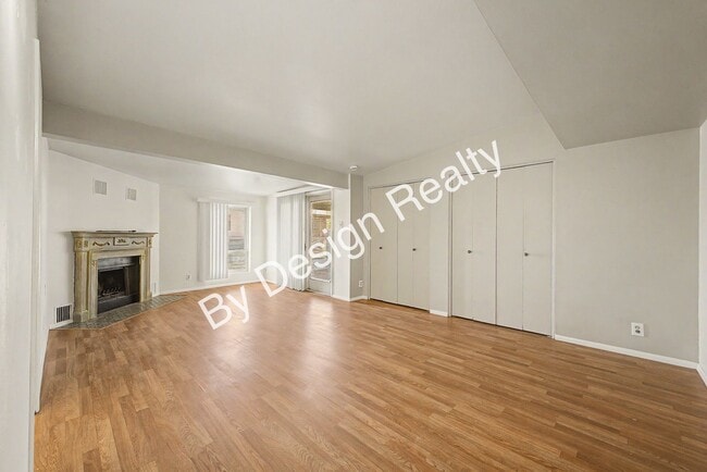 Building Photo - Mid Century Ranch Home on 2+ Acres with Private Pool - Mountain & City Views
