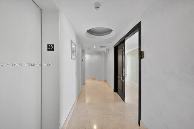 Building Photo - 3370 Hidden Bay Dr