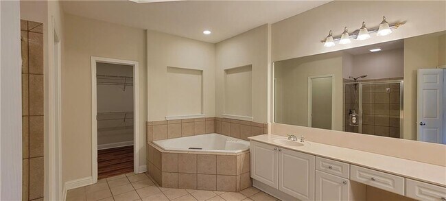 Building Photo - 1288 Creekside Terrace SE