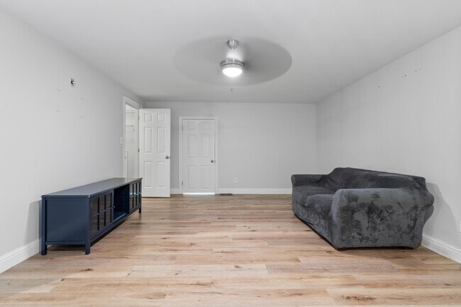 Building Photo - 4507 Furling Ln