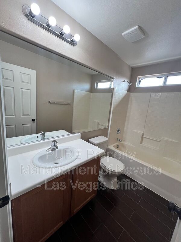 Building Photo - 5308 Las Cruces Heights St