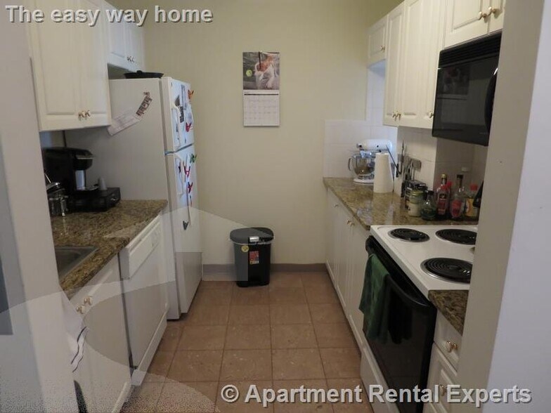 Building Photo - 373 Highland Ave