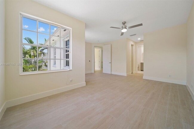 Building Photo - 174 Satin Leaf Dr