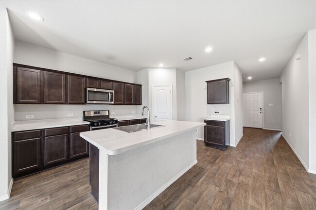 Building Photo - 5222 Greenwood Smt Trl