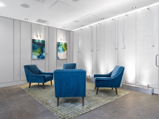 Building Photo - 234 Causeway St