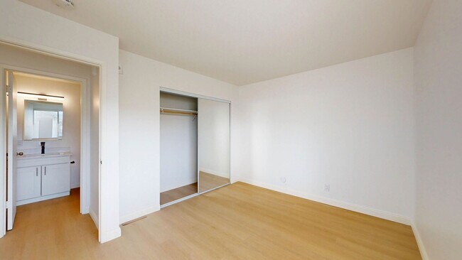 Building Photo - 3770 24th St