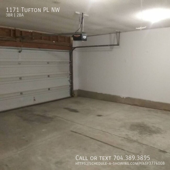 Building Photo - 1171 Tufton Pl NW