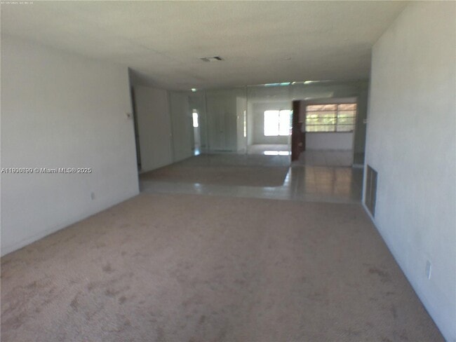 Building Photo - 5360 Fletcher St