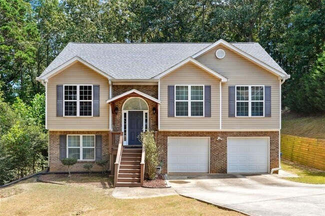 Primary Photo - 3941 Pine Gorge Ct NE