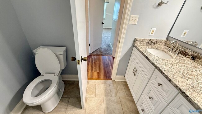 Building Photo - 1217 Catskill Cir SE