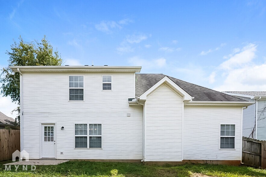 Building Photo - 5010 Boyd Dr