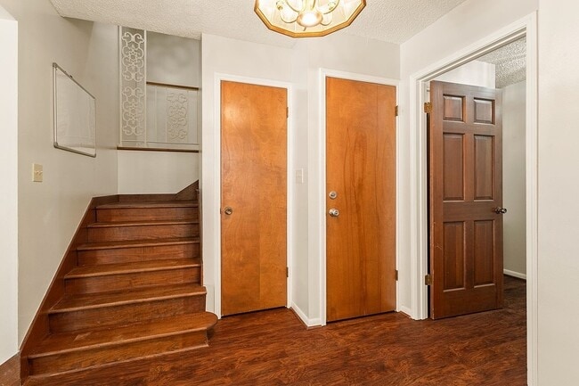 Building Photo - 1407 Key St