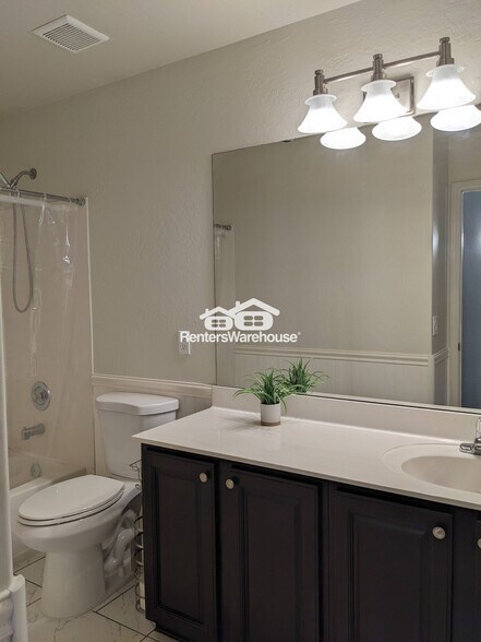 Building Photo - 6340 W Tonopah Dr