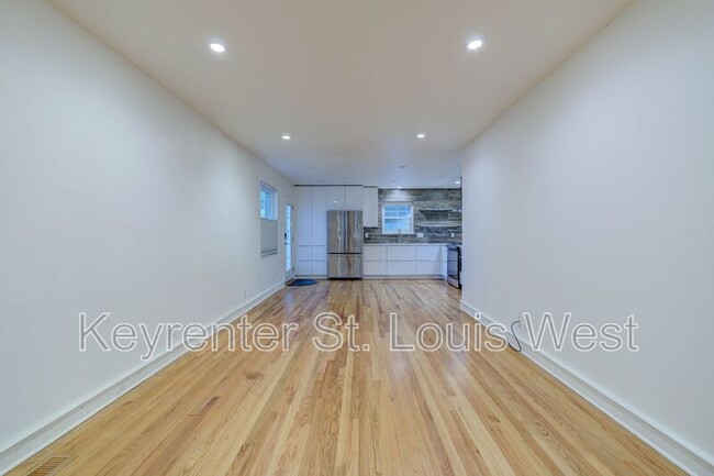 Building Photo - 10602 Tioga Ct