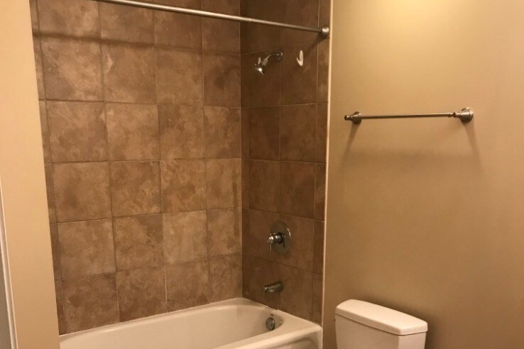 Spacious bathroom - 320 E 21st St