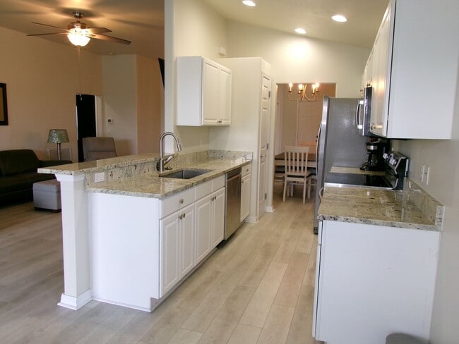 Building Photo - Desirable Gated Sandoval of Cape Coral