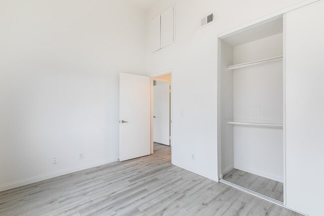 Building Photo - 2452 S Centinela Ave