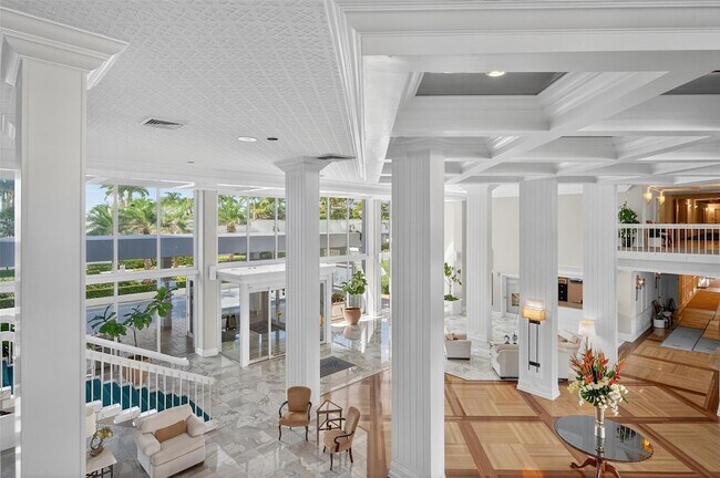 Building Photo - 2100 S Ocean Ln