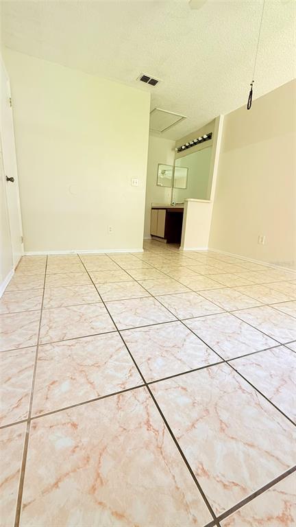 Building Photo - 3104 Landsend Ct