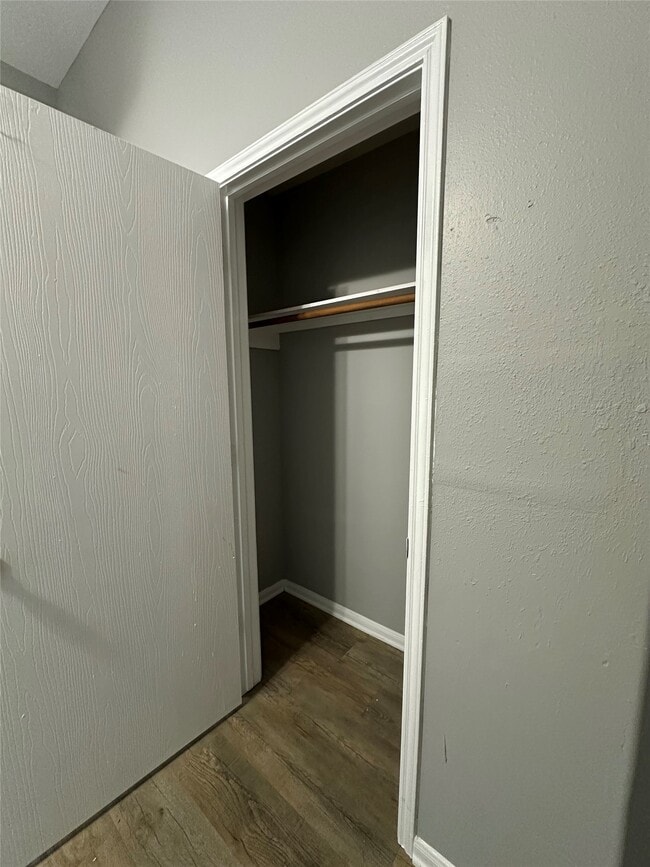 Building Photo - 2882 Sun River Ln