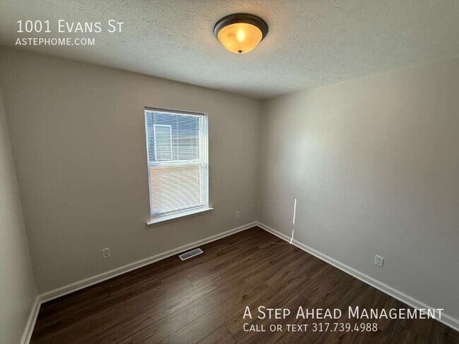 Building Photo - 1001 Evans St