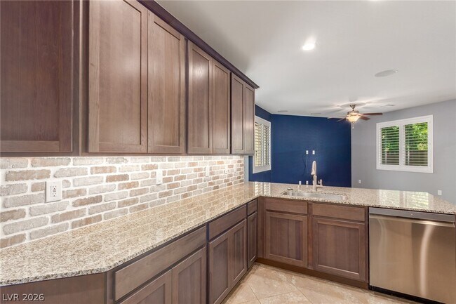 Building Photo - 6644 Seahorse Reef St