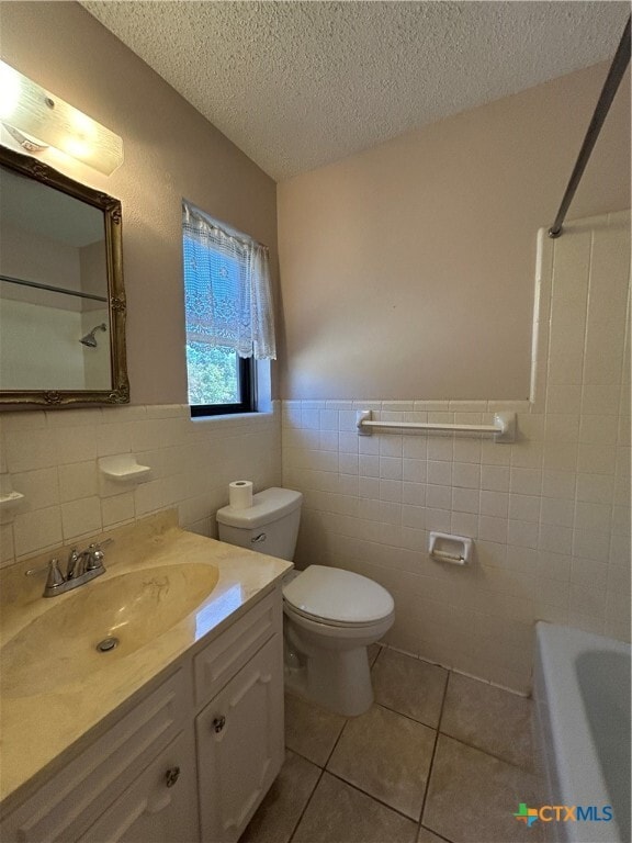 Building Photo - 11 La Mesa Dr