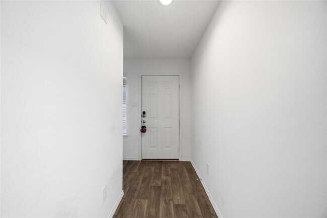 Building Photo - 22434 Forest Gorge Ln