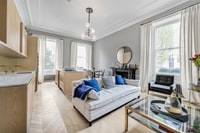 Building Photo - 521 Elm Ln