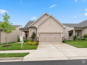 Building Photo - Discover Your Dream Home on Zinnia Lane!