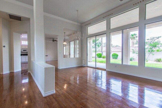 Building Photo - GORGEOUS MOVE IN READY SINGLE-STORY 4-BEDROOM HOME!