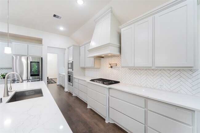 Building Photo - 14827 Vista Chase Trl