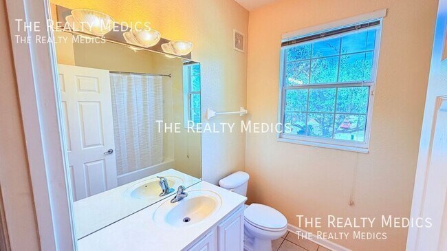 Building Photo - 6265 Contessa Dr
