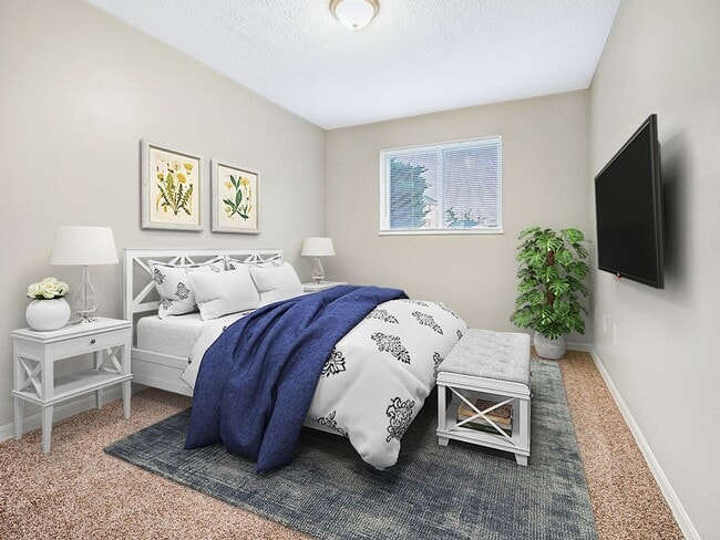 Building Photo - 2 Bedroom, 1 Bathroom Apartment with Patio or Balcony at Pennington Court - 980 Sq Ft